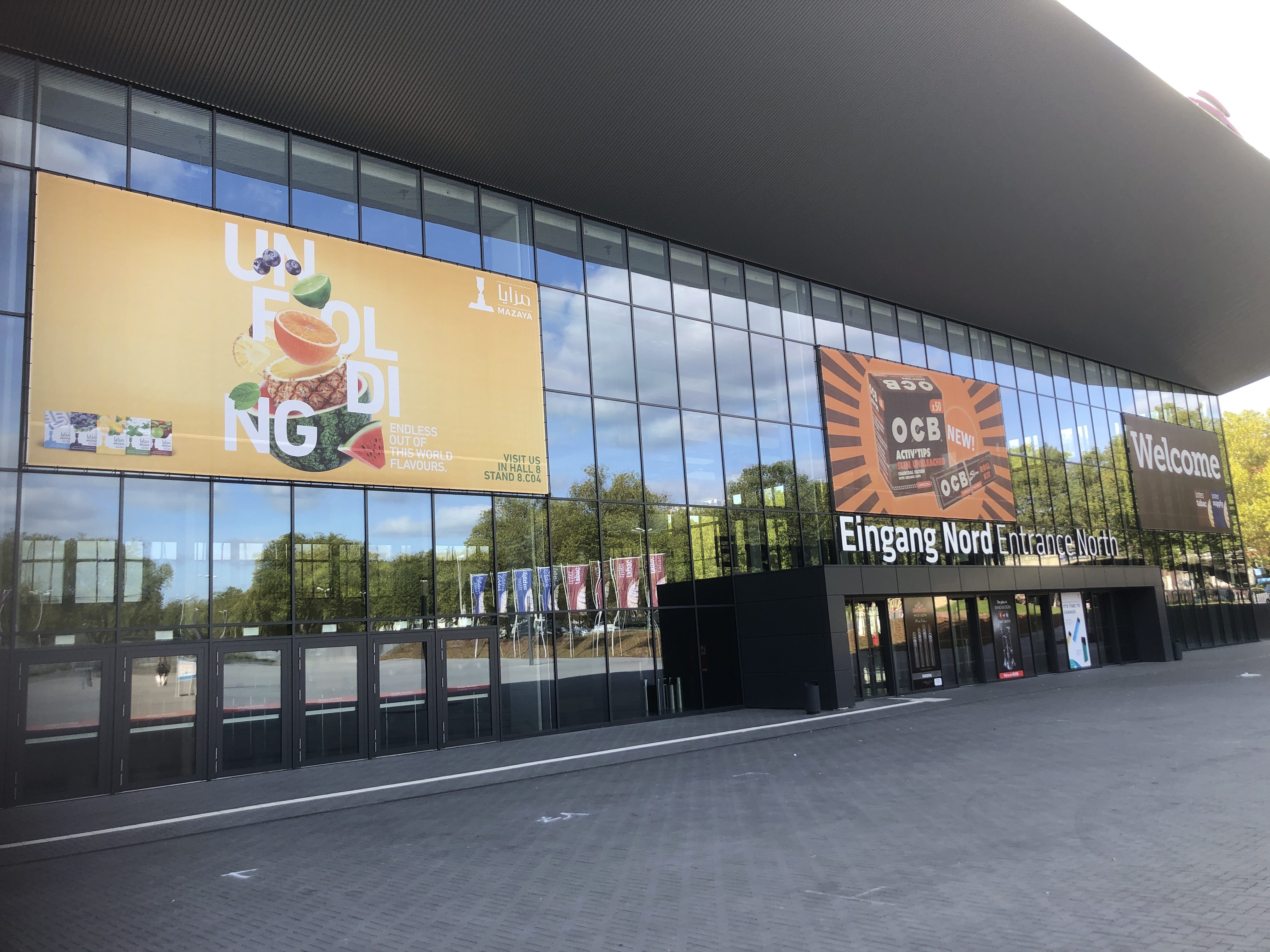 Mesh Banner Messe